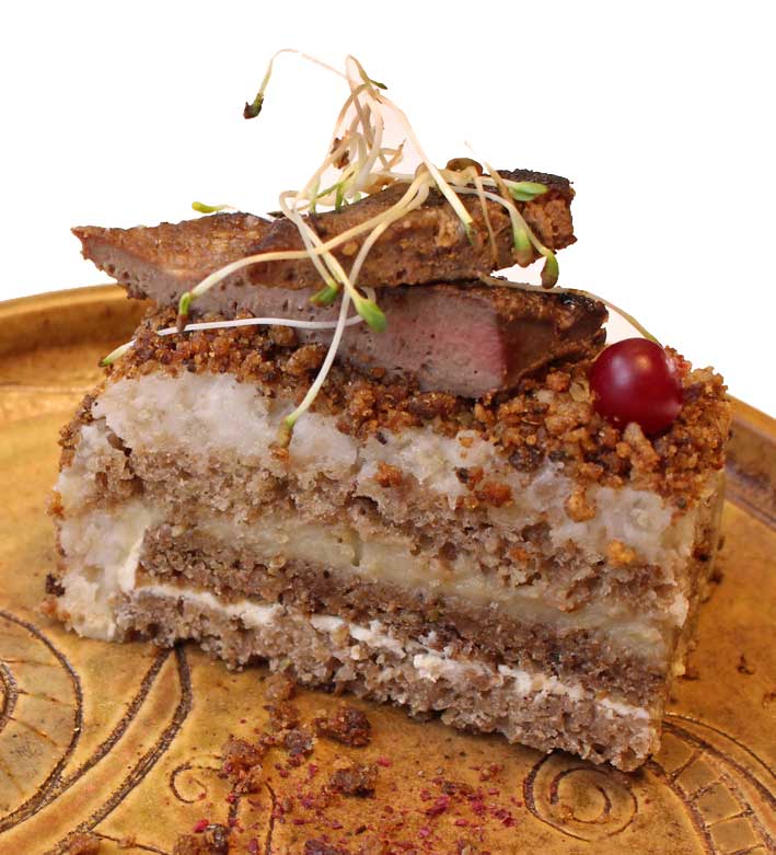 Karu Kadri praadileevätort «Tsiga hää!» sai 2014. aastal Nami-Nami söögiportaali esämaaliidsi tortõ võistlusõl kõgõ parõmba sooladsõ tordi preemiä.