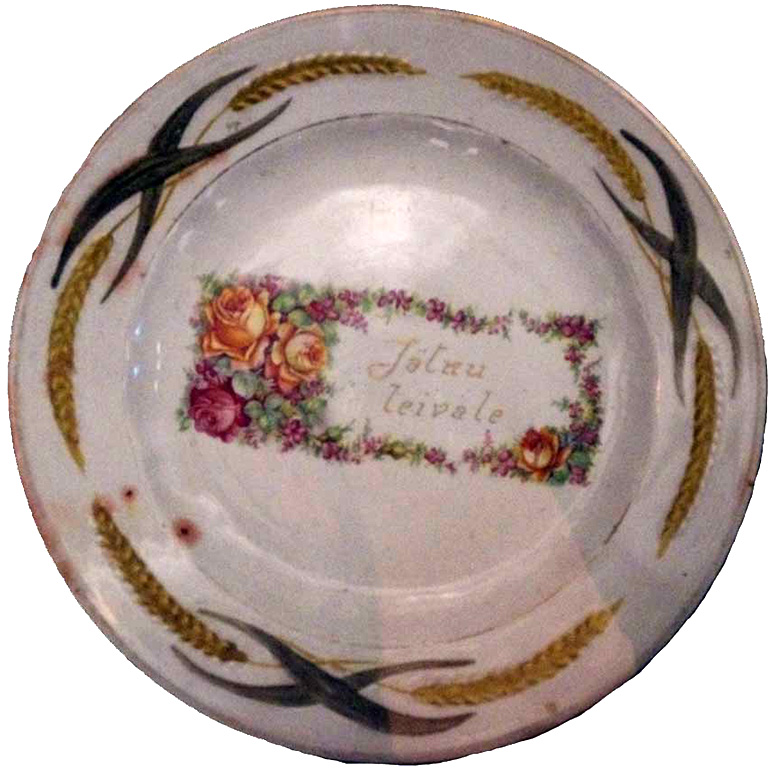 Hää latsõ taldrik