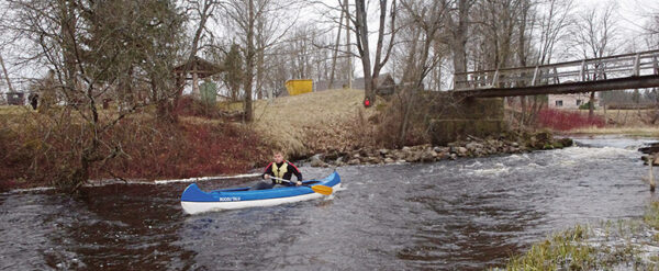 Kanuu-aig nakkas pääle