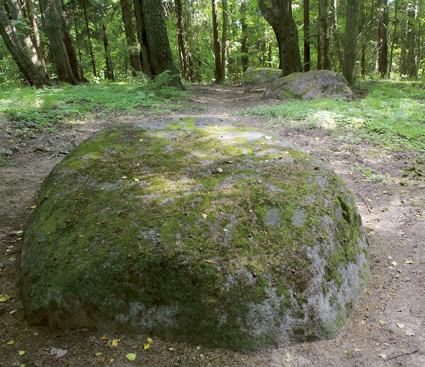 Jumalanna jalaj&auml;le kivi p&auml;&auml;l