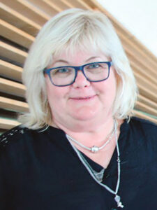 Kordemetsa Gerda: «Tagamõtsa» näütäs värskit nägosit