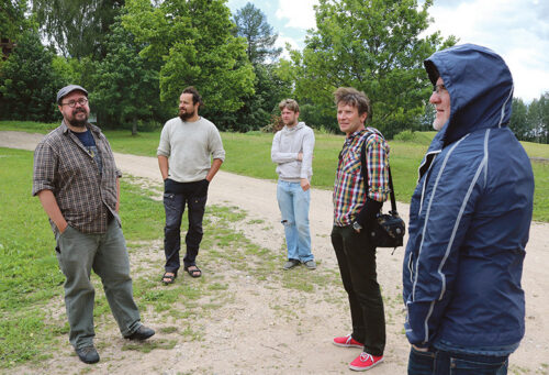 Alakonnu kivilaudan oodõtas põimukuun Godot’d