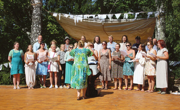 Kolm võroväelist päivä