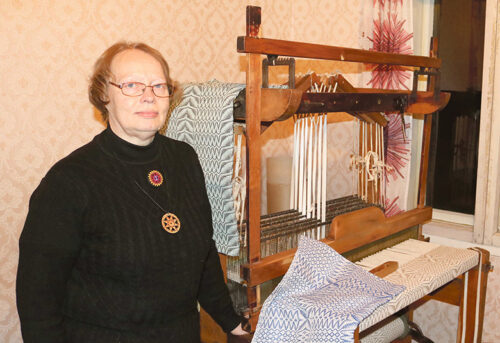 Käsitüümeistri Viksi Heli