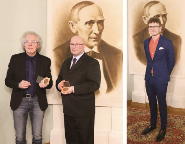 V&auml;ll&auml; anti Kreutzwaldi med&auml;li ja stipendium