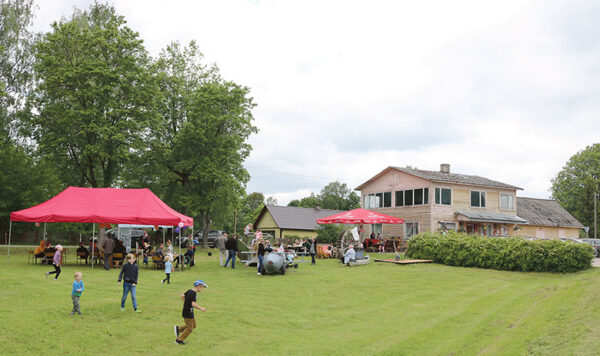 Sulbi kohvik pidi sünnüpäivä