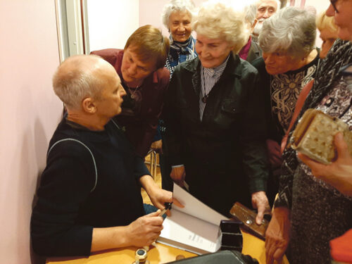 Telemiis Kersna Vahur k&auml;ve Tal&rsquo;na v&otilde;ro seldsil k&uuml;l&auml;n