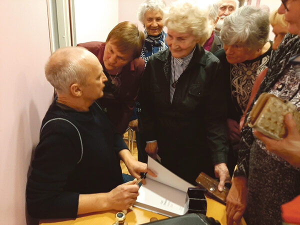 Telemiis Kersna Vahur k&auml;ve Tal&rsquo;na v&otilde;ro seldsil k&uuml;l&auml;n