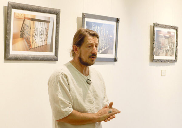 Võro liinagaleriin saa nätä sepätüüd ja puuslikkõ