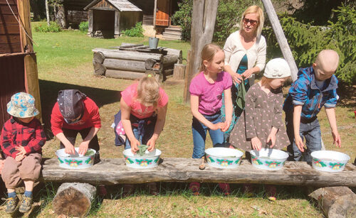 Vana-V&otilde;romaa muus&otilde;umi uutva uudistajit