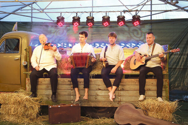 Kiuman võeti üles võrokeeline muuvi