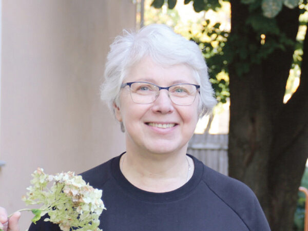 Ter&auml;v&auml; meele ja keelega K&otilde;ivupuu Marju