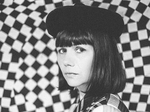 V&otilde;romaa tuul&otilde;&otilde;hk moodukunstnigu luudun