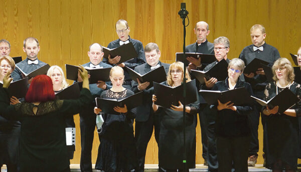 Võrokeelitside koorilaulõ ja -säädide konkursi võitsõ Alo Ritsing