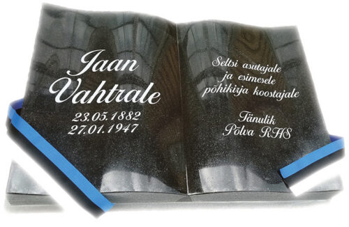 Põlva raamadukogo mano panti Vahtra mälehtüskivi