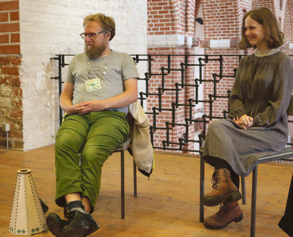 Raju Eliisabet: nuuri jaos omma tähtsä hää sõpruskund ja ütidse süämeas’a