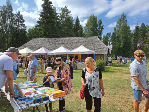 Karilatsin peeti &Ouml;kofestivali laata