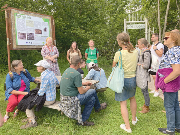 Suvõülikuul säitsme järve maal