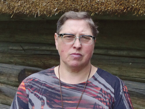 M&otilde;t&otilde;ld&otilde;n Tulviste Hele p&auml;&auml;le