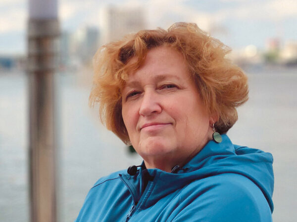 K&uuml;rsa Ere: ku esi k&otilde;n&otilde;l&otilde;t, k&otilde;n&otilde;ldas ka vasta