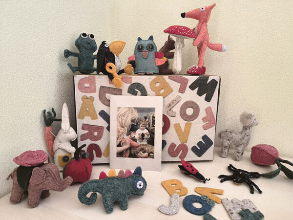 K&auml;sit&uuml;&uuml;konkursi &laquo;Lats&otilde;lik ja lustilin&otilde;&raquo;par&otilde;mba t&uuml;&uuml;