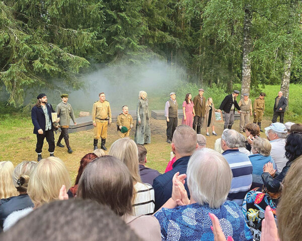 Lihts&auml; ja selge s&otilde;numi h&auml;ste v&auml;ll&auml; valitun m&auml;ngupaigan