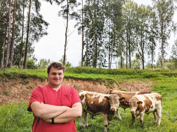 Nuur p&otilde;llumiis pid&auml; S&auml;re k&uuml;l&auml;n lihalehmi ja es el&auml;n&uuml; hulga raha iist kah liinan