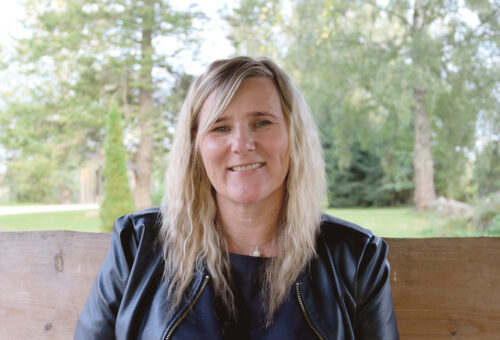 Tiatrit&otilde;v&otilde; p&otilde;d&otilde;ja Saamo Airika