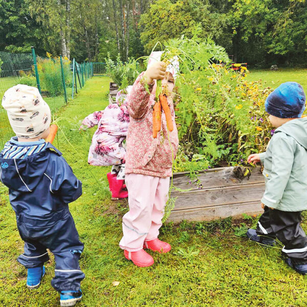 M&otilde;nist&otilde; kuul ja latsiaid omma aasta l&auml;bi arm&otilde;du rikka