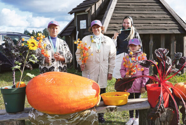 Mihklip&auml;iv Oinam&auml;el