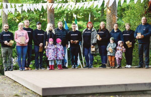 Karisöödän om vahtsõnõ kinä tandsupõrmand
