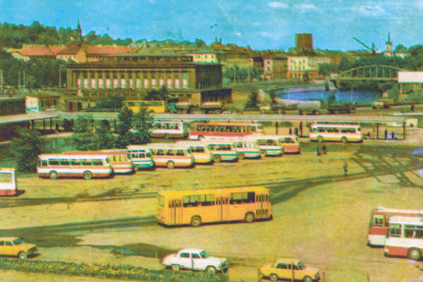 Katsas ammõt – piledimüüjä