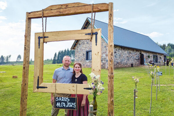 Saru külän heräsi päält 60 aasta vahtsõst ello vana kultuurisüä